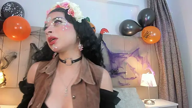 Snapshot of alahia_hank chatting on 10-31-25, 07:04 alahia hank online show from 10-31-25, 07:04