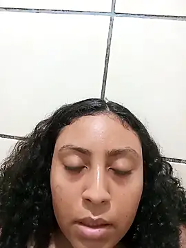 Snapshot of ZS_Oficial chatting on 10-25-25, 09:17 ZS Oficial online show from 10-25-25, 09:17