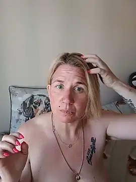 LaceyWestxx online show from 05-25-26, 05:41