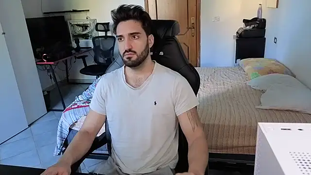 Al3xox02 online show from 02-13-26, 10:44