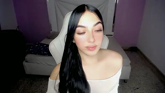 Snapshot of cielooo_ chatting on 11-07-25, 08:42 cielooo online show from 11-07-25, 08:42