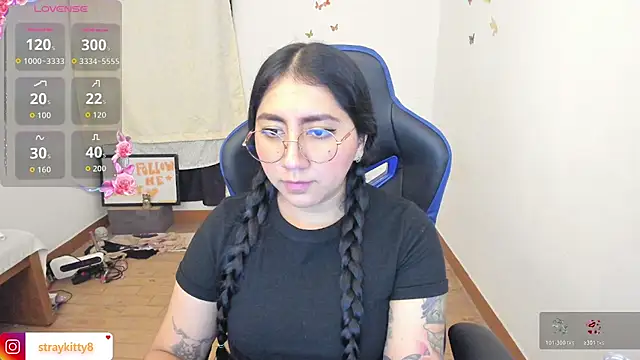 LoveLyy- online show from 07-03-26, 11:33