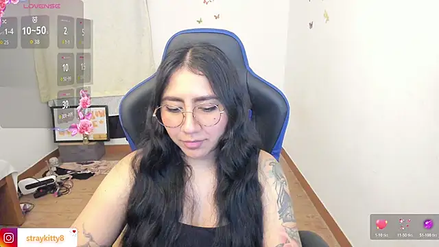 LoveLyy- online show from 07-10-26, 12:04