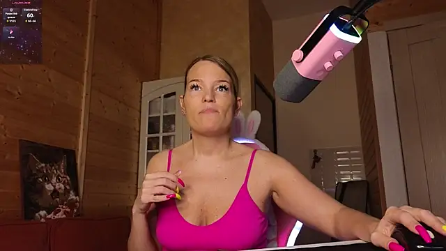 Lady Shine online show from 05-28-26, 07:33