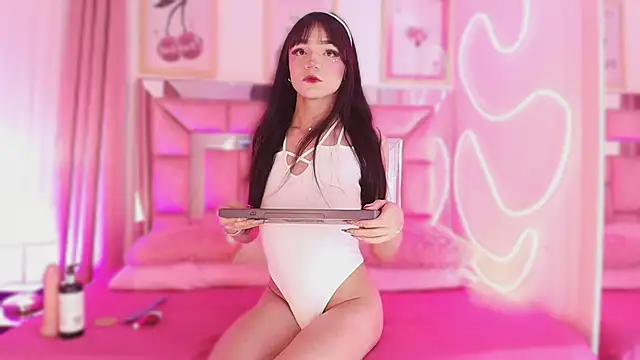 Nefera Noxx online show from 12-23-25, 03:48