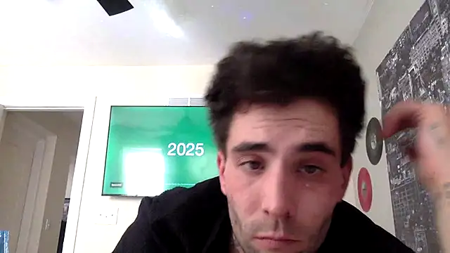 nvthvn555 online show from 11-18-25, 07:51