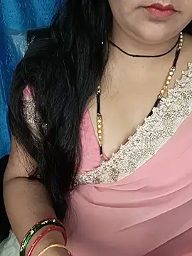 Snapshot of Rashmi_011 chatting on 06-25-26, 12:32 Rashmi 011 online show from 06-25-26, 12:32