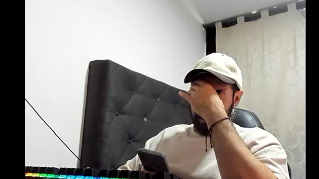 coolfriki online show from 03-04-26, 09:43