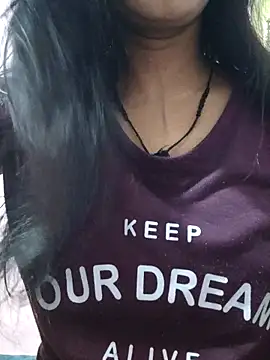 Snapshot of anjali2351 chatting on 04-08-26, 06:24 anjali2351 online show from 04-08-26, 06:24