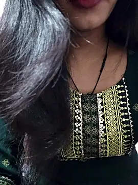 Snapshot of anjali2351 chatting on 04-13-26, 01:16 anjali2351 online show from 04-13-26, 01:16