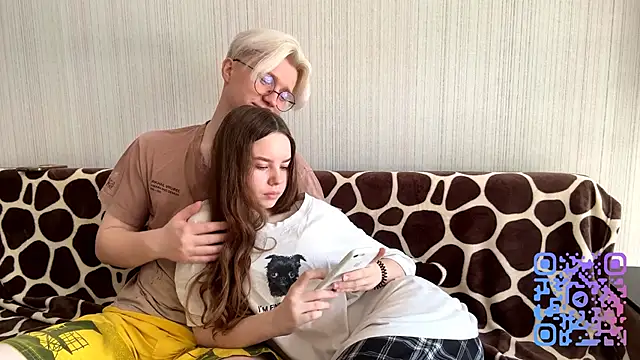 EhtelBiondi online show from 04-03-26, 08:34