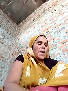 Snapshot of Nm_sanjna chatting on 06-17-26, 08:17 Nm sanjna online show from 06-17-26, 08:17