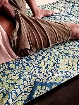 TanjiroCamadoo online show from 11-22-25, 05:50