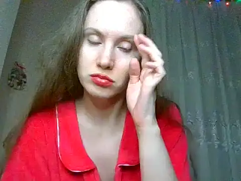 Snapshot of Lynirina chatting on 05-19-26, 08:37 Lynirina online show from 05-19-26, 08:37