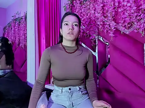 Gisell Squirt  online show from 03-21-26, 12:54