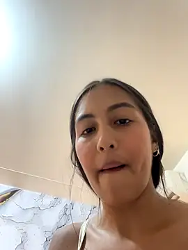 Snapshot of Luna_star3 chatting on 11-28-25, 07:05 Luna star3 online show from 11-28-25, 07:05