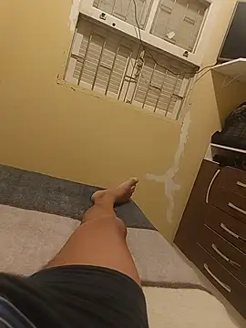 Merlin2310 online show from 12-22-25, 05:04