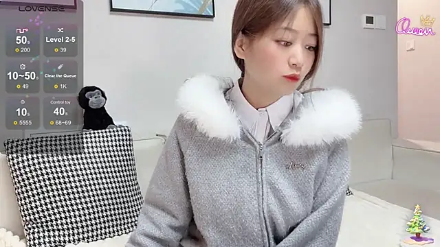 Snapshot of Alyssa-8 chatting on 03-17-26, 11:19 Alyssa-8 online show from 03-17-26, 11:19