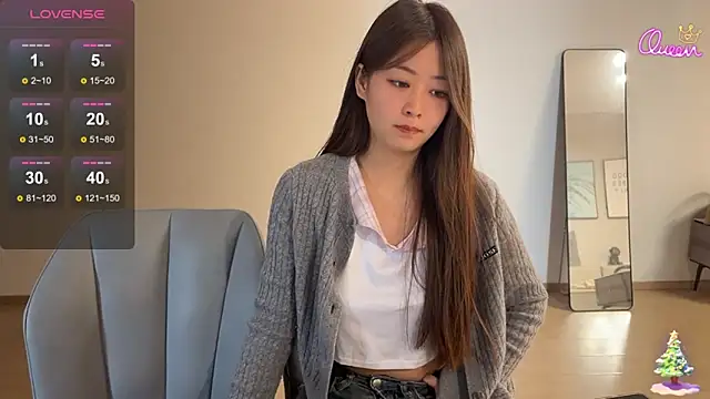 Snapshot of Alyssa-8 chatting on 03-25-26, 05:13 Alyssa-8 online show from 03-25-26, 05:13