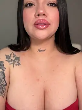 dulcemarianh  online show from 04-10-26, 07:57