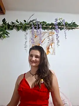Snapshot of Nika_aa chatting on 04-19-26, 06:10 Nika aa online show from 04-19-26, 06:10