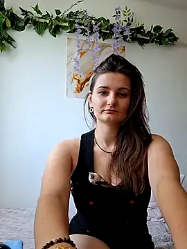 Snapshot of Nika_aa chatting on 04-23-26, 12:15 Nika aa online show from 04-23-26, 12:15