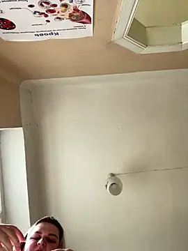 Vita6777 online show from 04-15-26, 05:03