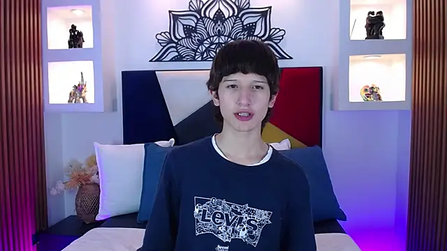 Snapshot of Emo_Boy_ chatting on 03-02-26, 08:37 Emo Boy online show from 03-02-26, 08:37