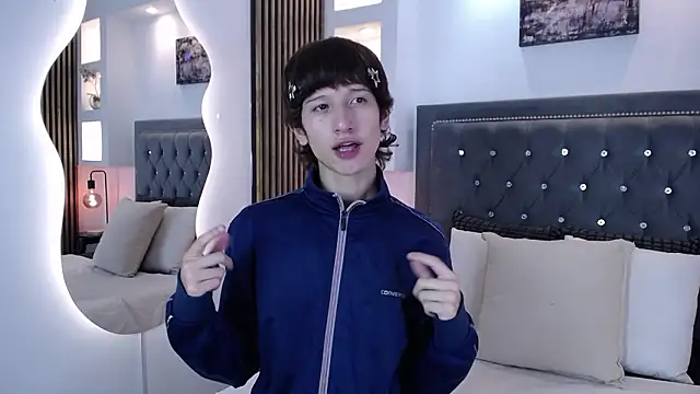 Snapshot of Emo_Boy_ chatting on 03-17-26, 08:12 Emo Boy online show from 03-17-26, 08:12