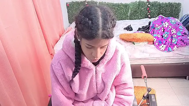 Snapshot of thianahorny chatting on 07-04-26, 12:22 thianahorny online show from 07-04-26, 12:22