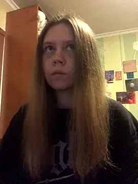 LunaVirelle online show from 11-08-25, 04:29