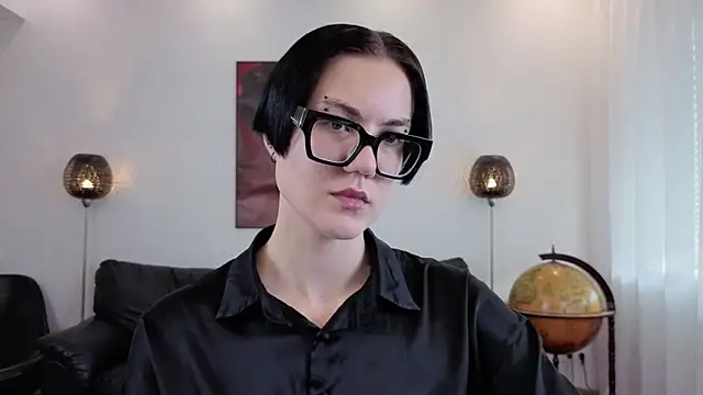 Marie Fitch online show from 06-11-26, 03:48