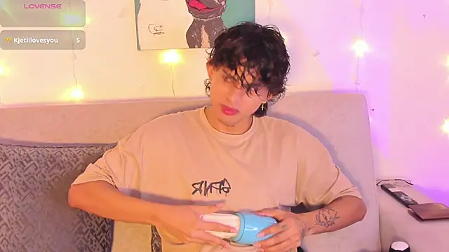 lua boy online show from 04-09-26, 03:17