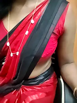 Snapshot of Tamilmallu-duskygirl03 chatting on 03-03-26, 06:08 Tamilmallu-duskygirl03 online show from 03-03-26, 06:08