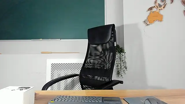 ClaireMathis online show from 04-17-26, 02:42