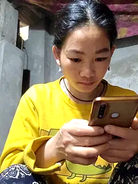 gio-thu online show from 03-24-26, 02:27