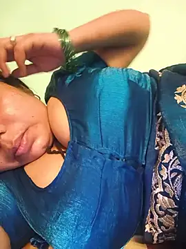 Snapshot of Ekta_bhabhi99 chatting on 06-27-26, 08:19 Ekta bhabhi99 online show from 06-27-26, 08:19