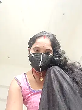 Snapshot of Cuty_tanya chatting on 02-01-26, 12:37 Cuty tanya online show from 02-01-26, 12:37