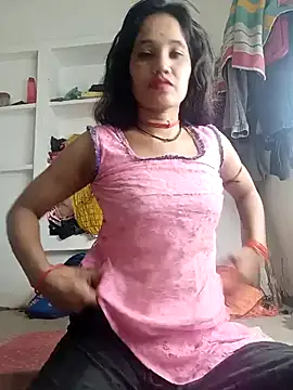 Snapshot of Cuty_tanya chatting on 02-07-26, 11:19 Cuty tanya online show from 02-07-26, 11:19