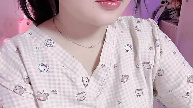 Snapshot of BeChinh_Lee chatting on 06-20-26, 06:05 BeChinh Lee online show from 06-20-26, 06:05