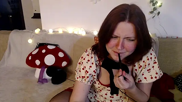 Lilith  moon online show from 10-23-25, 07:23