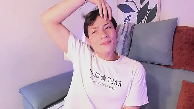 KassMonroe online show from 04-06-26, 08:21