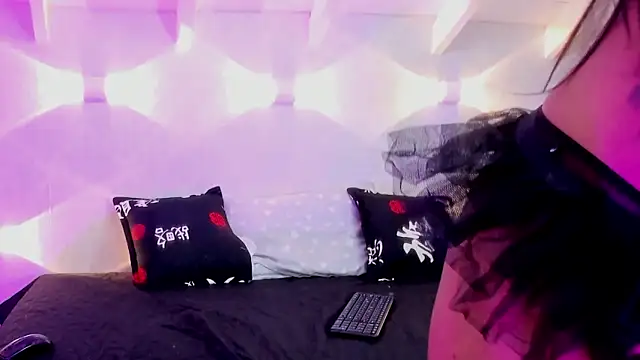 Brianna Maya online show from 04-18-26, 08:31