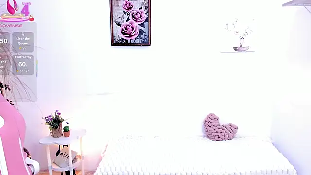 EmmaMyers1 online show from 07-09-26, 10:47