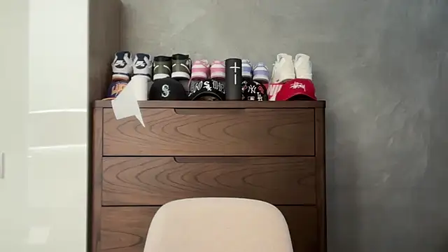 itssosierra online show from 04-01-26, 01:28