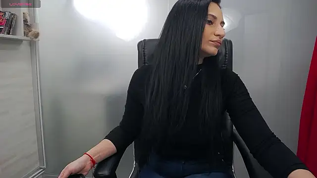 YaraXCox online show from 03-03-26, 03:23