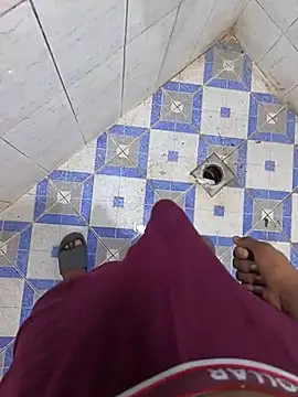 Snapshot of vi25vofgg chatting on 03-18-26, 10:46 vi25vofgg online show from 03-18-26, 10:46