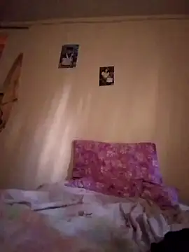 juniorcam10 online show from 11-08-25, 03:45