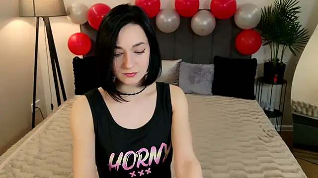 Snapshot of BaileeLynn chatting on 04-19-26, 08:57 BaileeLynn online show from 04-19-26, 08:57