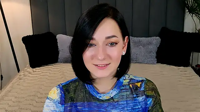 Snapshot of BaileeLynn chatting on 05-27-26, 12:02 BaileeLynn online show from 05-27-26, 12:02